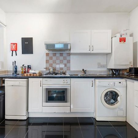شقة Modern Living In The Heart Of Covent Garden! 6Bc لندن المظهر الخارجي الصورة